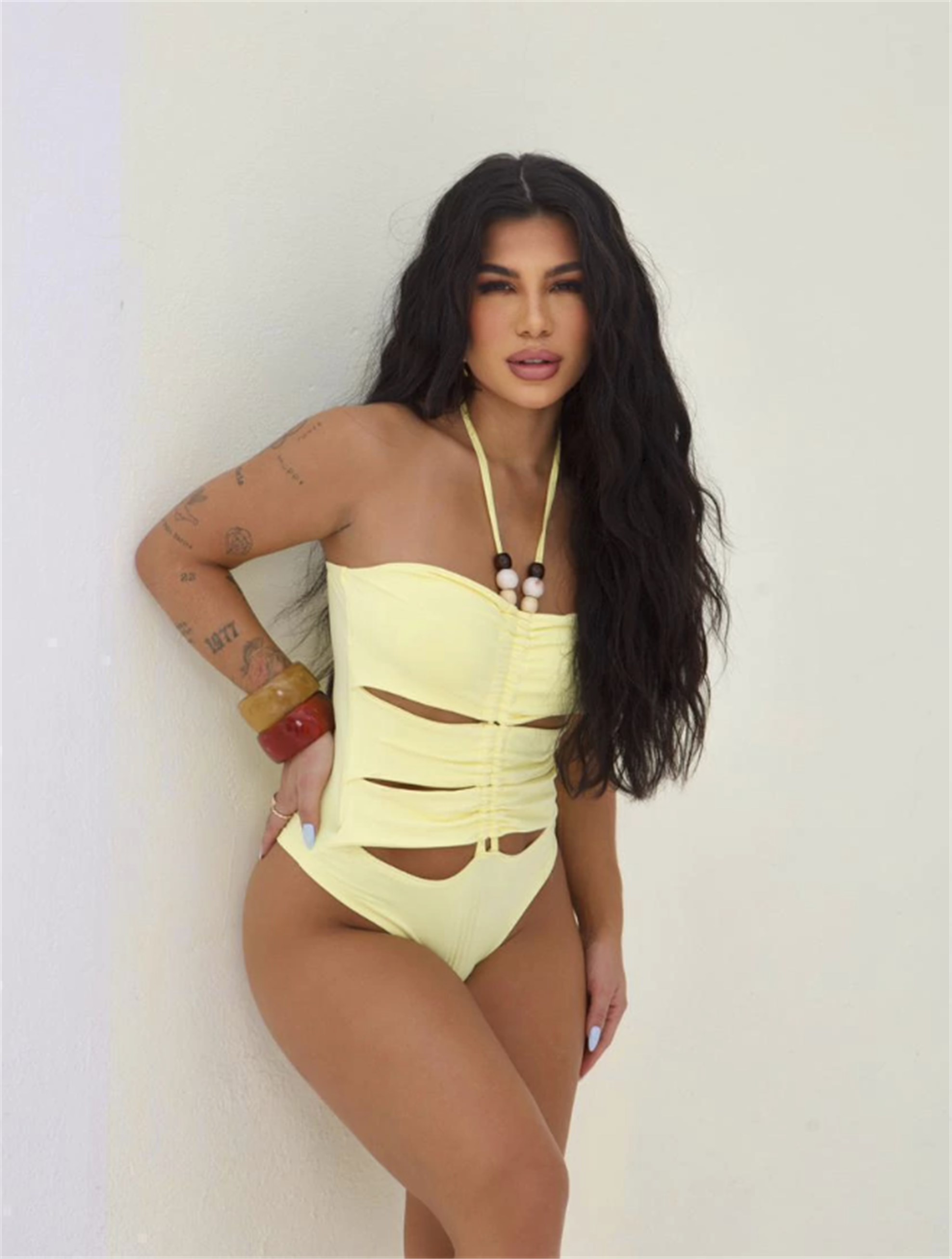 BODY LIVIA